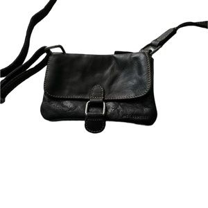 Jack Georges Voyager Leather crossbodypurse.